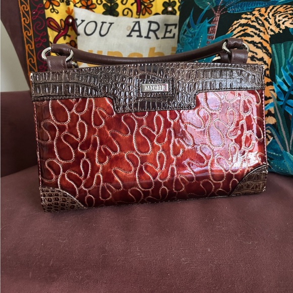 Miche Brown Shoulder Bag - Picture 3 of 13